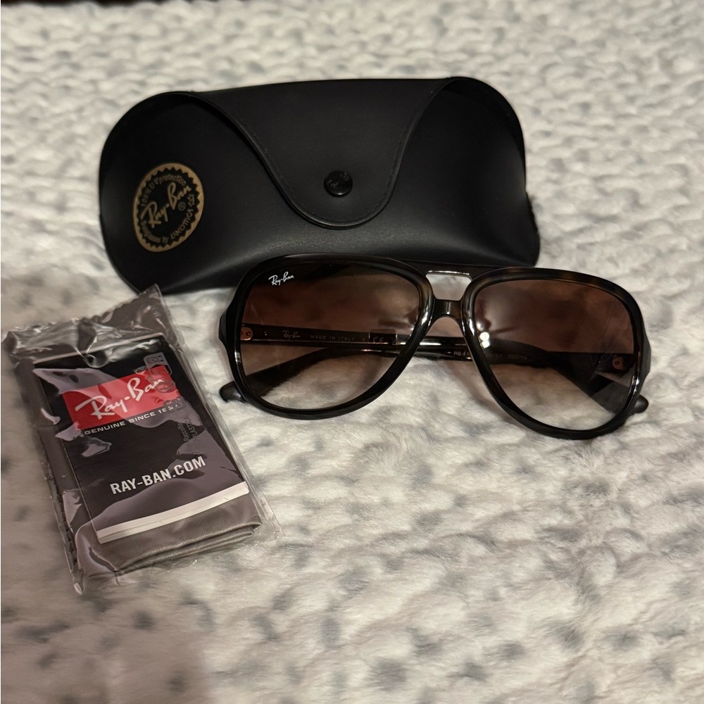 Brand New! - Ray Ban RB4162 Aviator Havana Brown sunglasses